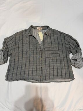 Love Notes Gray and Navy Striped Crop Shirt M Cotton NWT